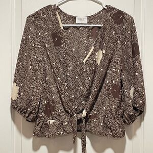 🤎 Boho Beauty! Brown & Cream V Neck Floral Tie-Front 3/4 Sleeve Sz Large Blouse